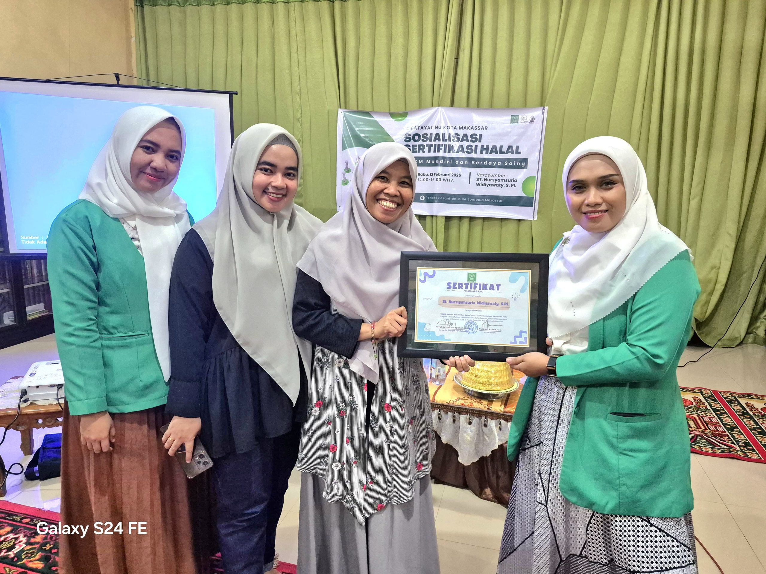 Fatayat NU Makassar Dorong UMKM Mandiri: Sosialisasi Sertifikasi Halal dan NIB Bersama BSI